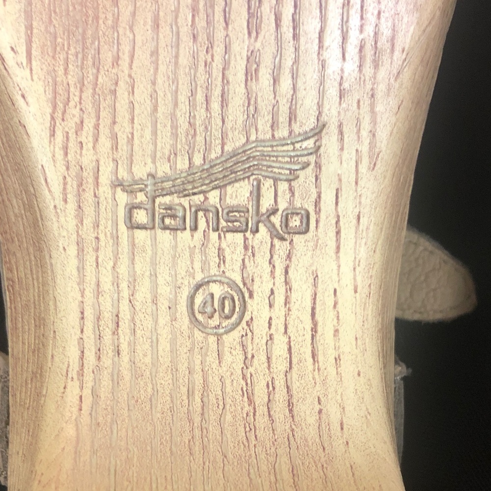 Dansko Laverne Sand Milled Nubuck Open-Toe Slingback Sandals with Buckle Sz 40 - Picture 8 of 8